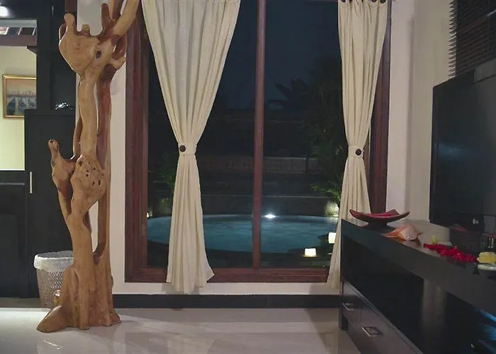 Baruna Sari Villa *